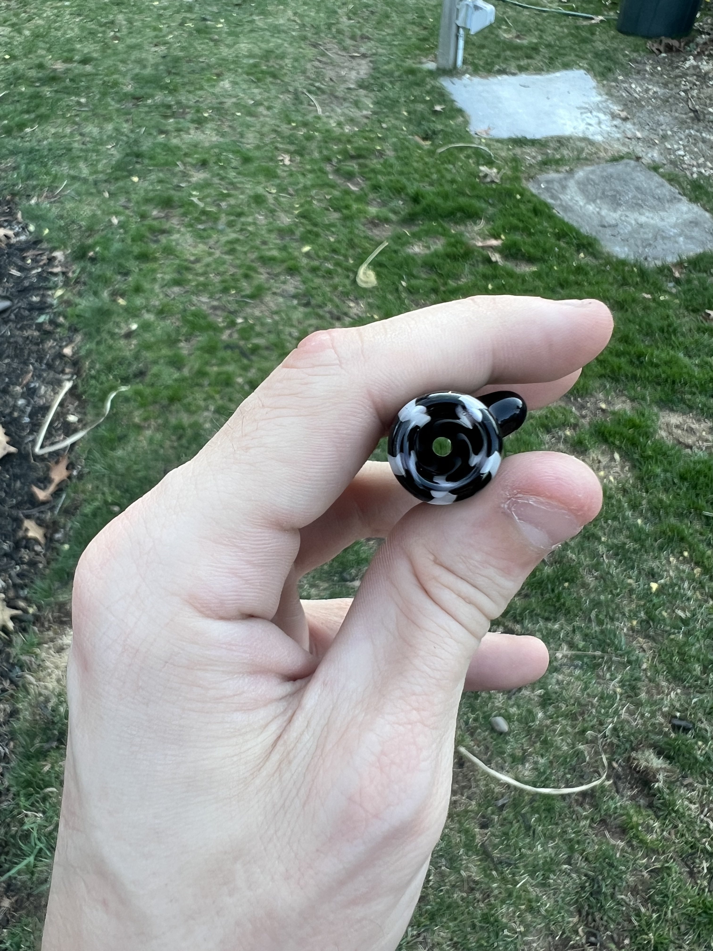 Black & White Chillum