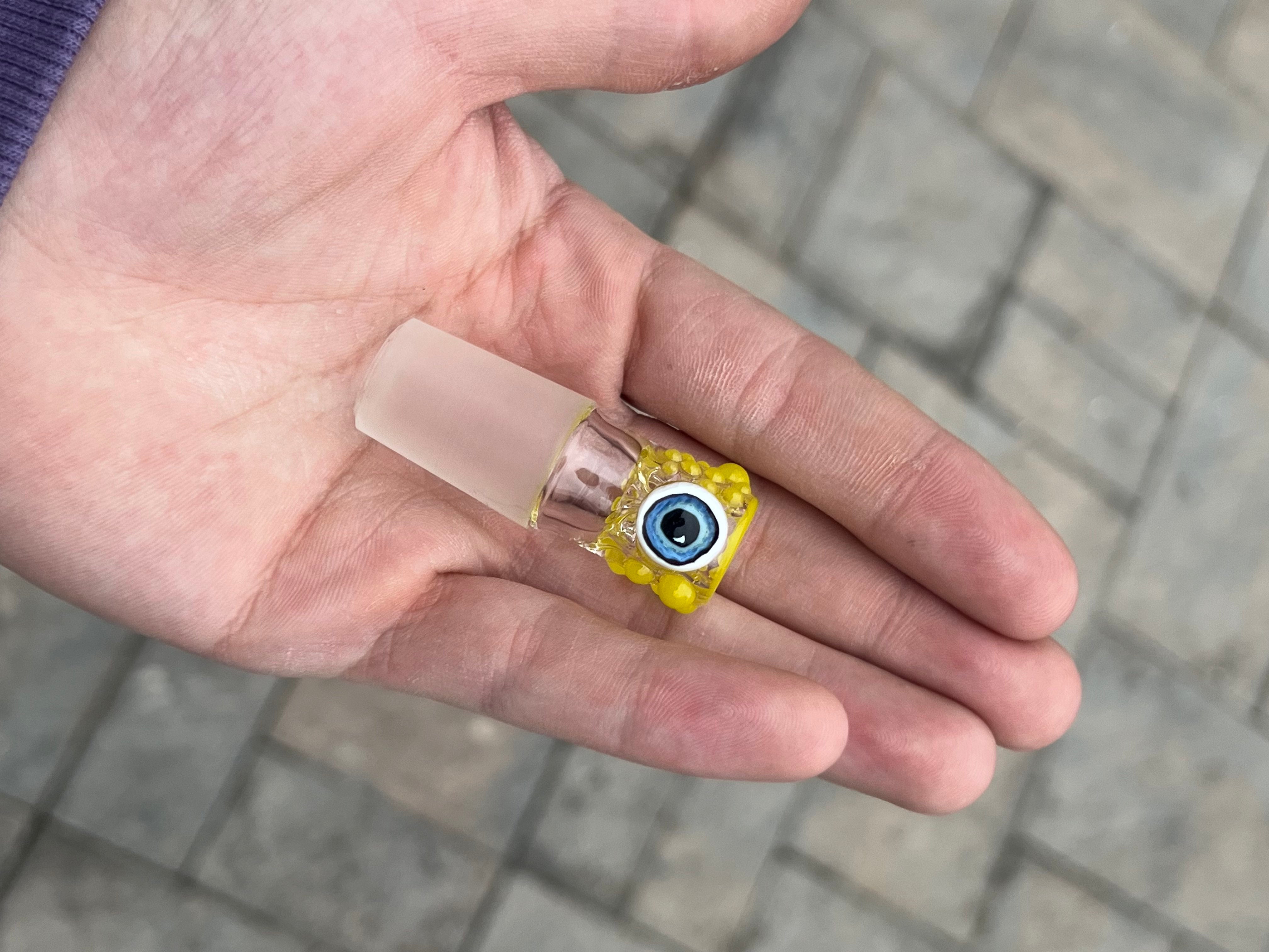 Yellow Cyclops (18mm) (UV Reactive)