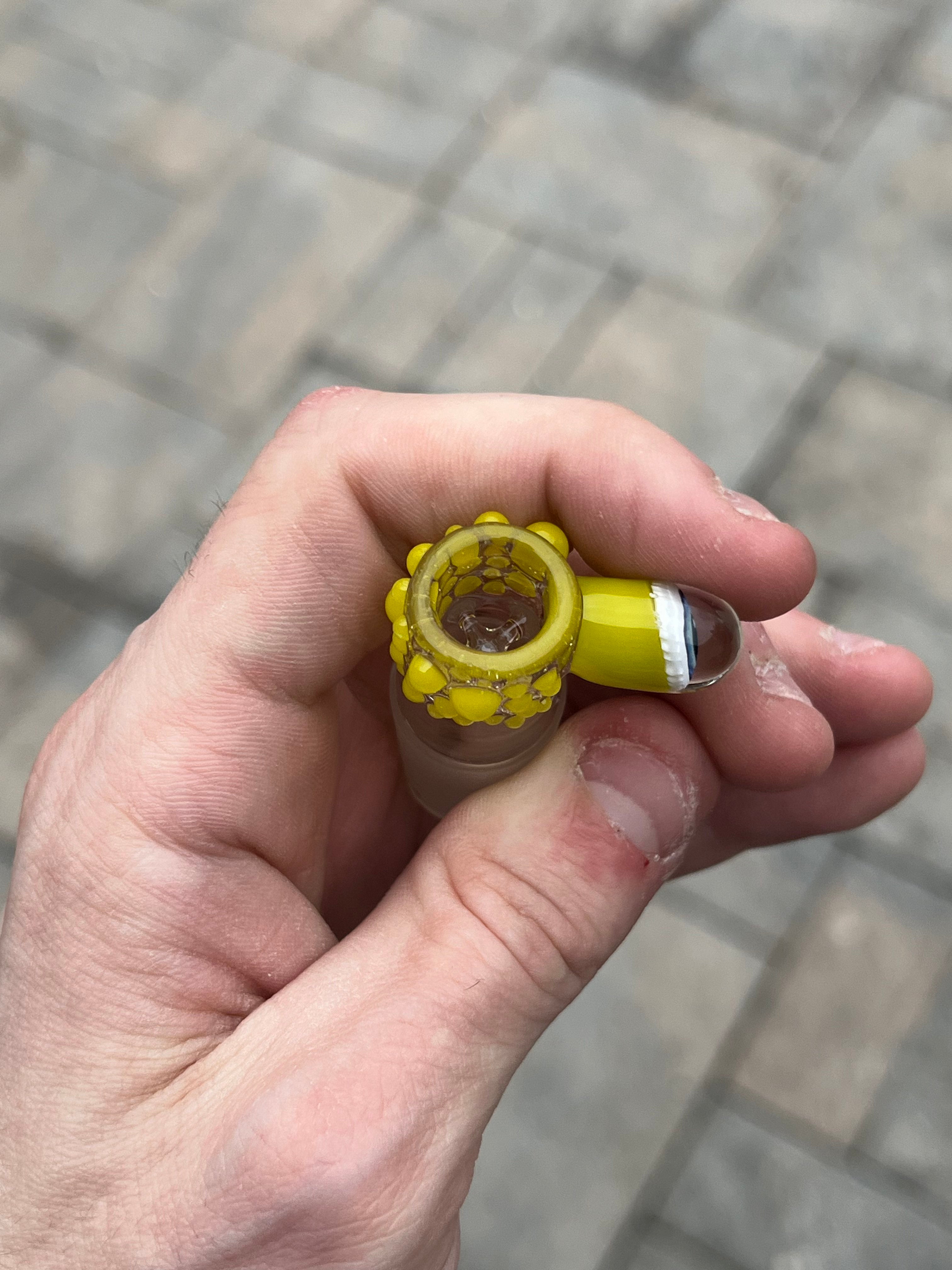 Yellow Cyclops (18mm) (UV Reactive)